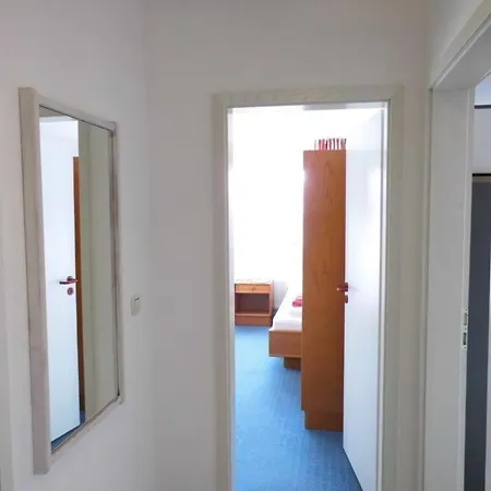 Apartamento Haus-itjen-rot-3 Cuxhaven