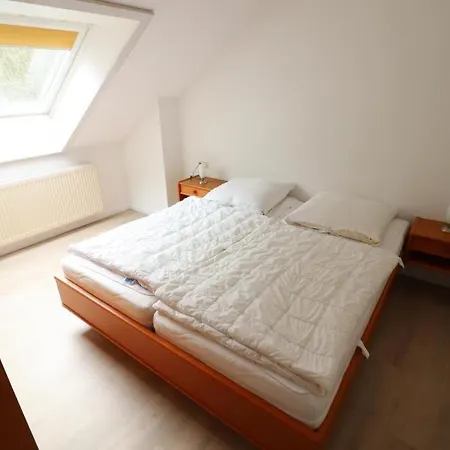 Haus-itjen-rot-3 * קושהאבן